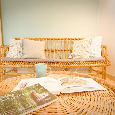 Couette-café La Belle Lurette 3*