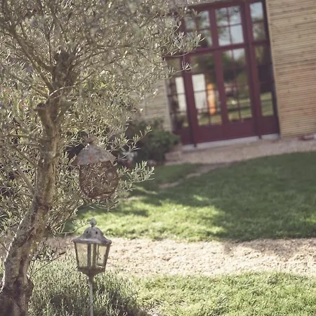 Frühstückspension La Belle Lurette 3*