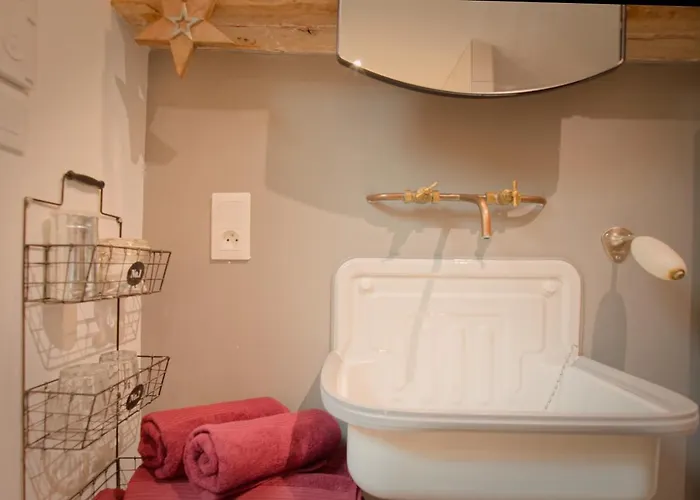 La Belle Lurette Bed & Breakfast